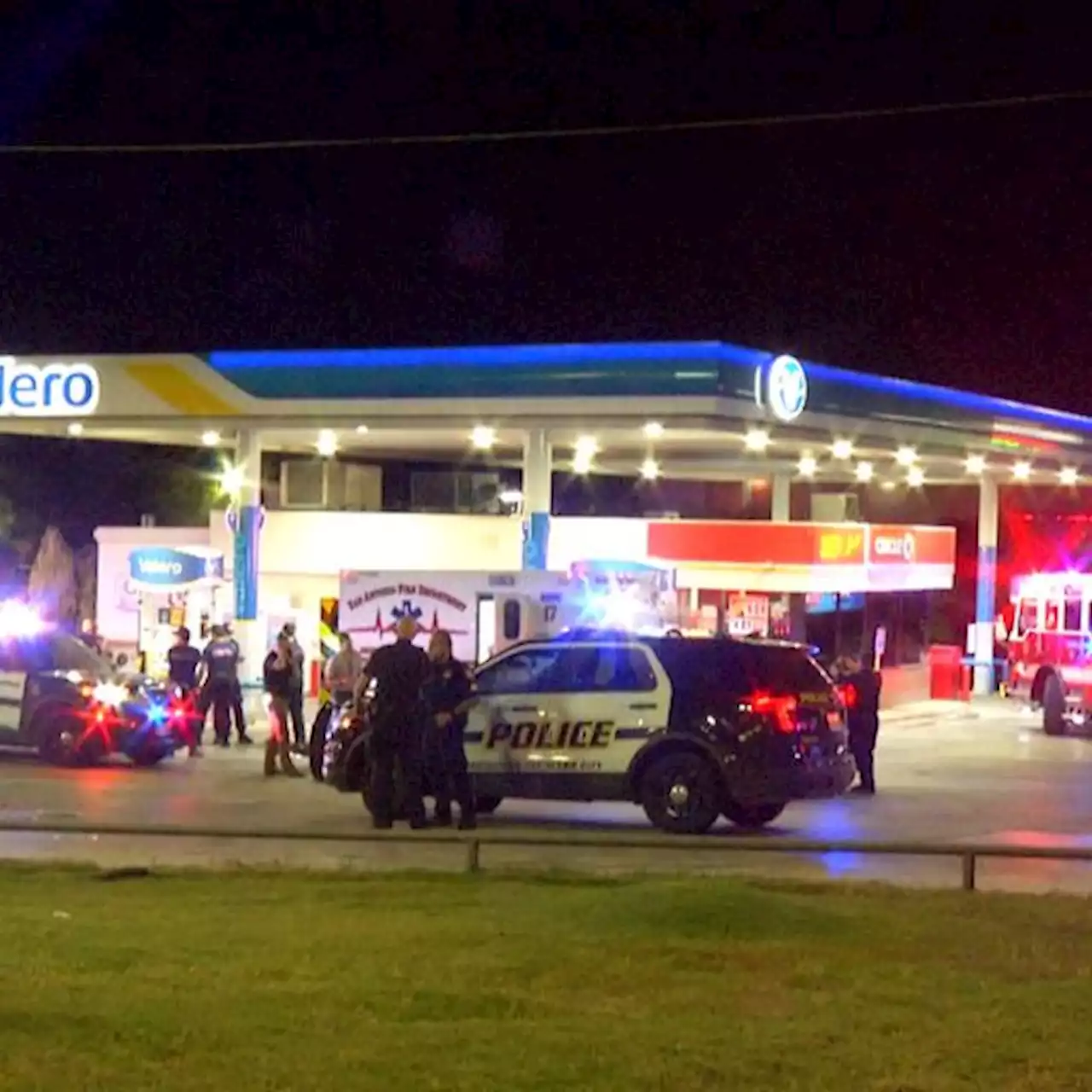 Store clerk shoots, kills man who pulled a gun on him at a North Side gas station, police say