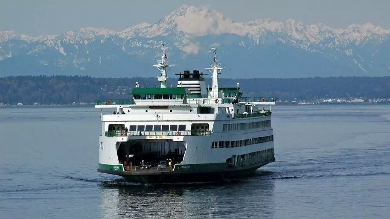 Washington State Ferries will be free for those 18 and under starting Oct. 1