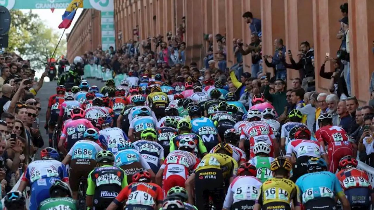 Giro dell’Emilia, sfida Pogacar-Alaphilippe a Bologna San Luca