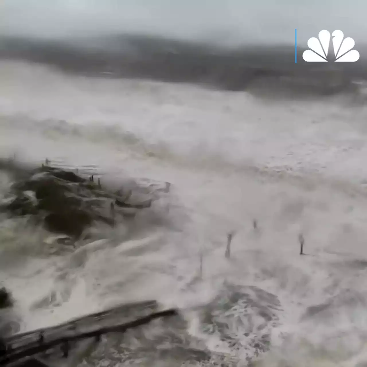 Hurricane Ian Makes Landfall in South Carolina After Pounding Florida