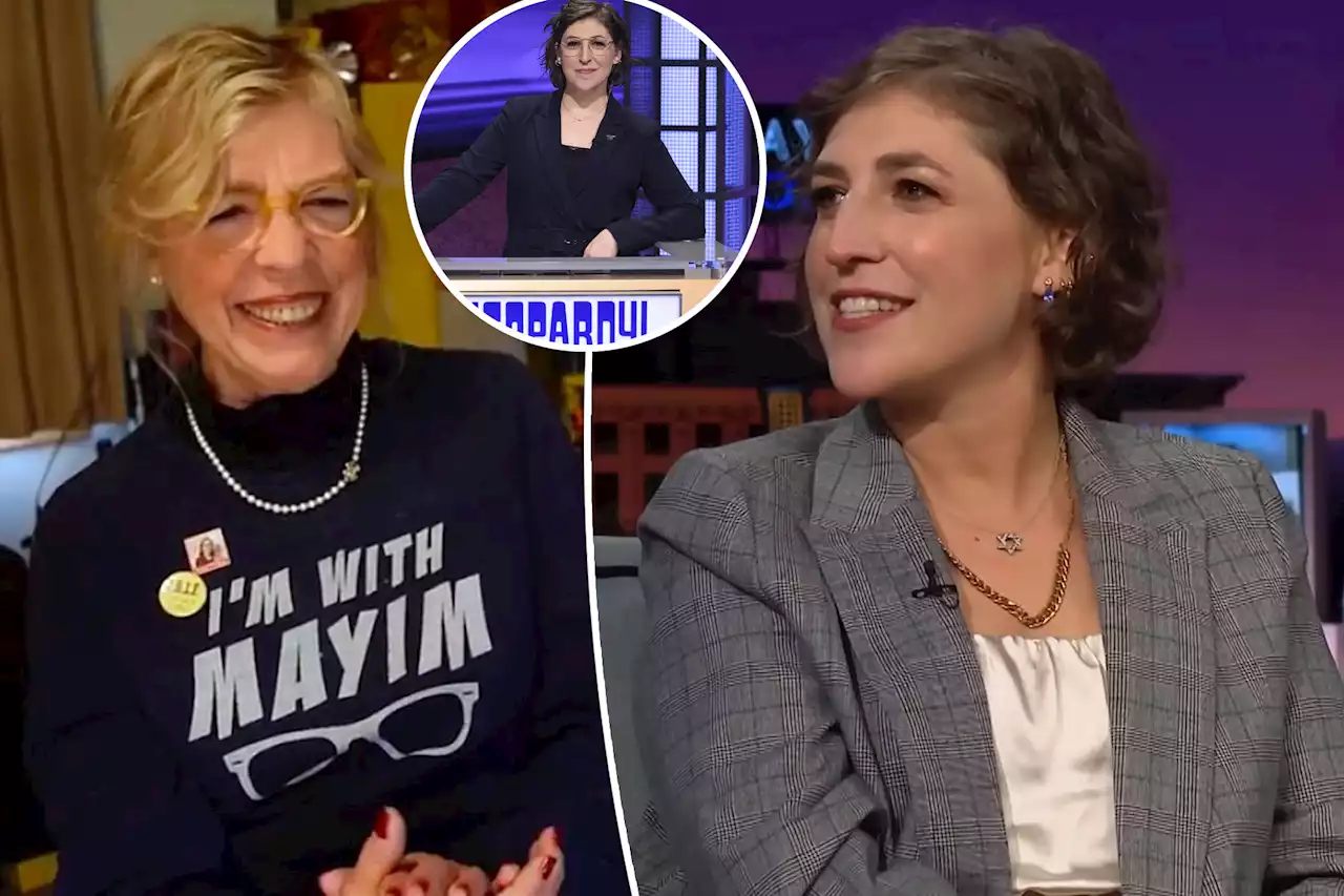 ‘Jeopardy’ host Mayim Bialik says her mom critiques her hosting outfits