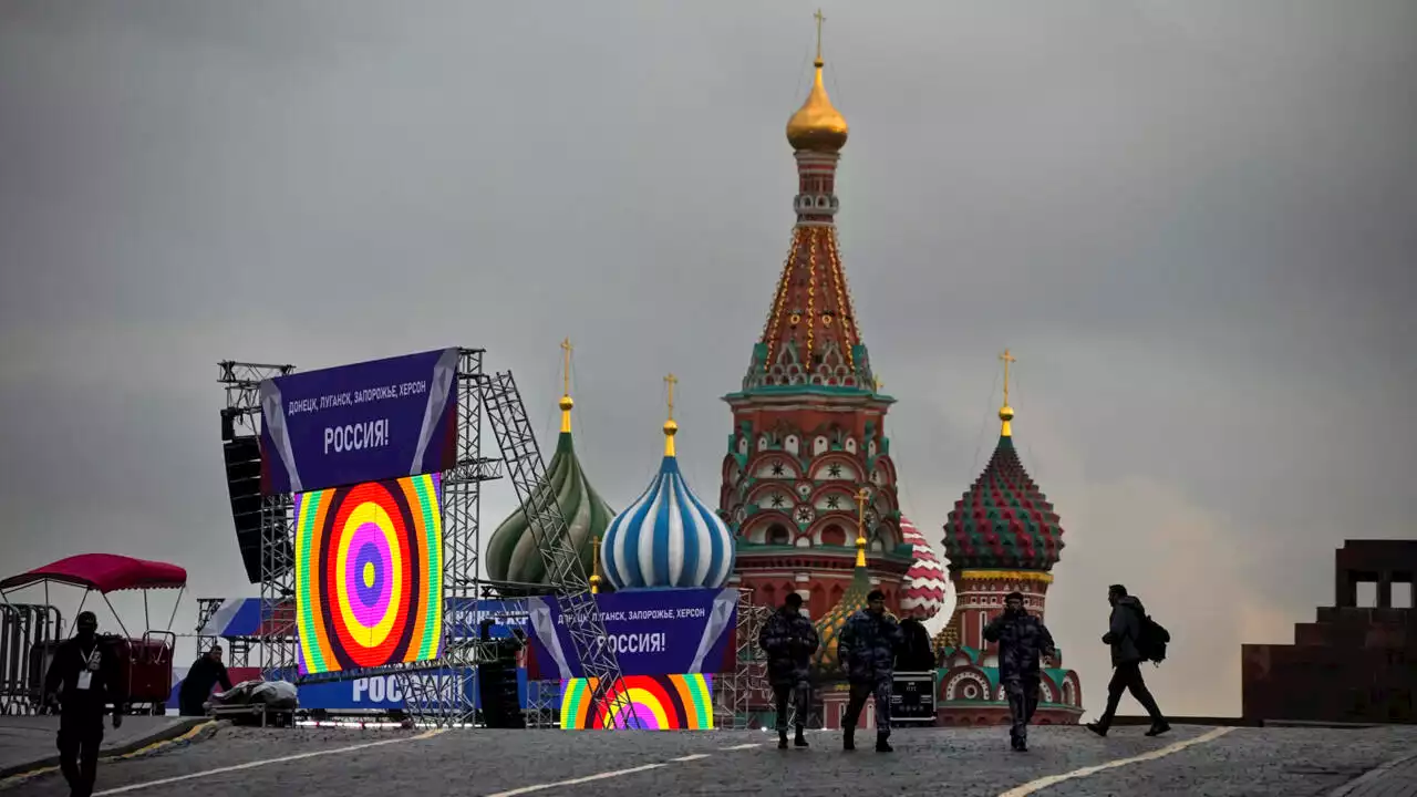 Annexion de territoires ukrainiens: «Poutine organise un triomphe politique» pour «galvaniser les Russes»