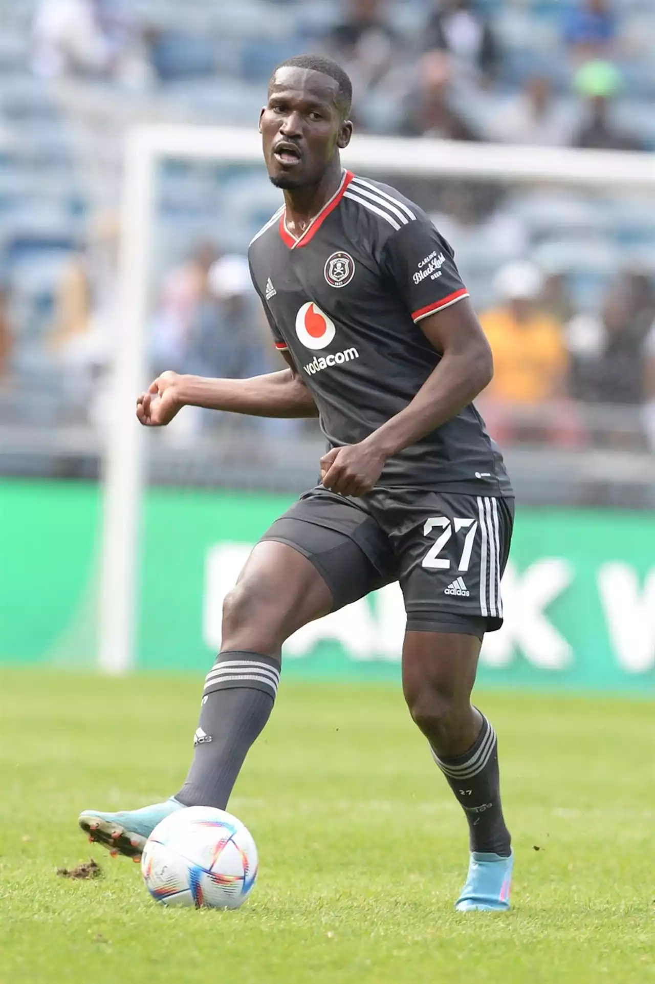 Orlando Pirates Defenders Wary Of Peter Shalulile Threat | Soccerladuma