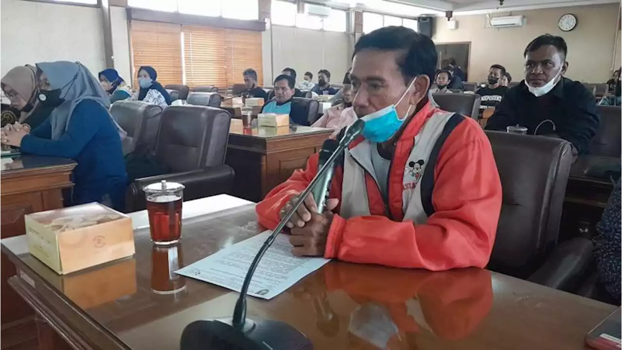 Komisi II DPRD Solo: PKL TSTJ Harusnya Dinaikkan Kelasnya, Bukan Malah Diusir