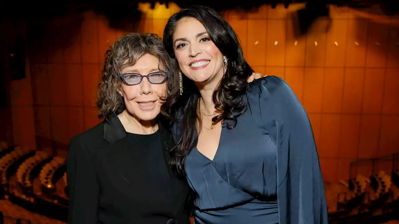 Lily Tomlin Surprises L.A. Audience by Taking in Cecily Strong’s Performance of Role That Won Her a Tony