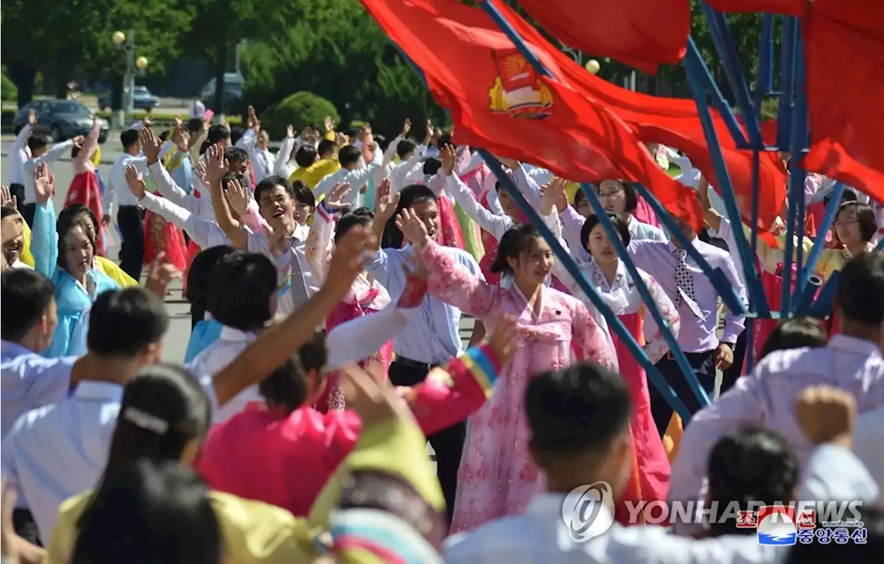 북한 '외래어 끼어들지 못하게'…'평양 문화어' 사용 촉구 | 연합뉴스