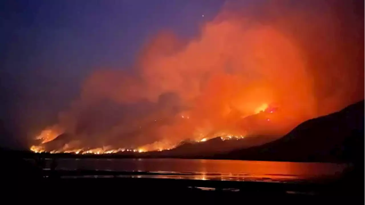 Wildfire in Jasper National Park grew nearly 4 times in size since Saturday morning: Parks Canada | CBC News