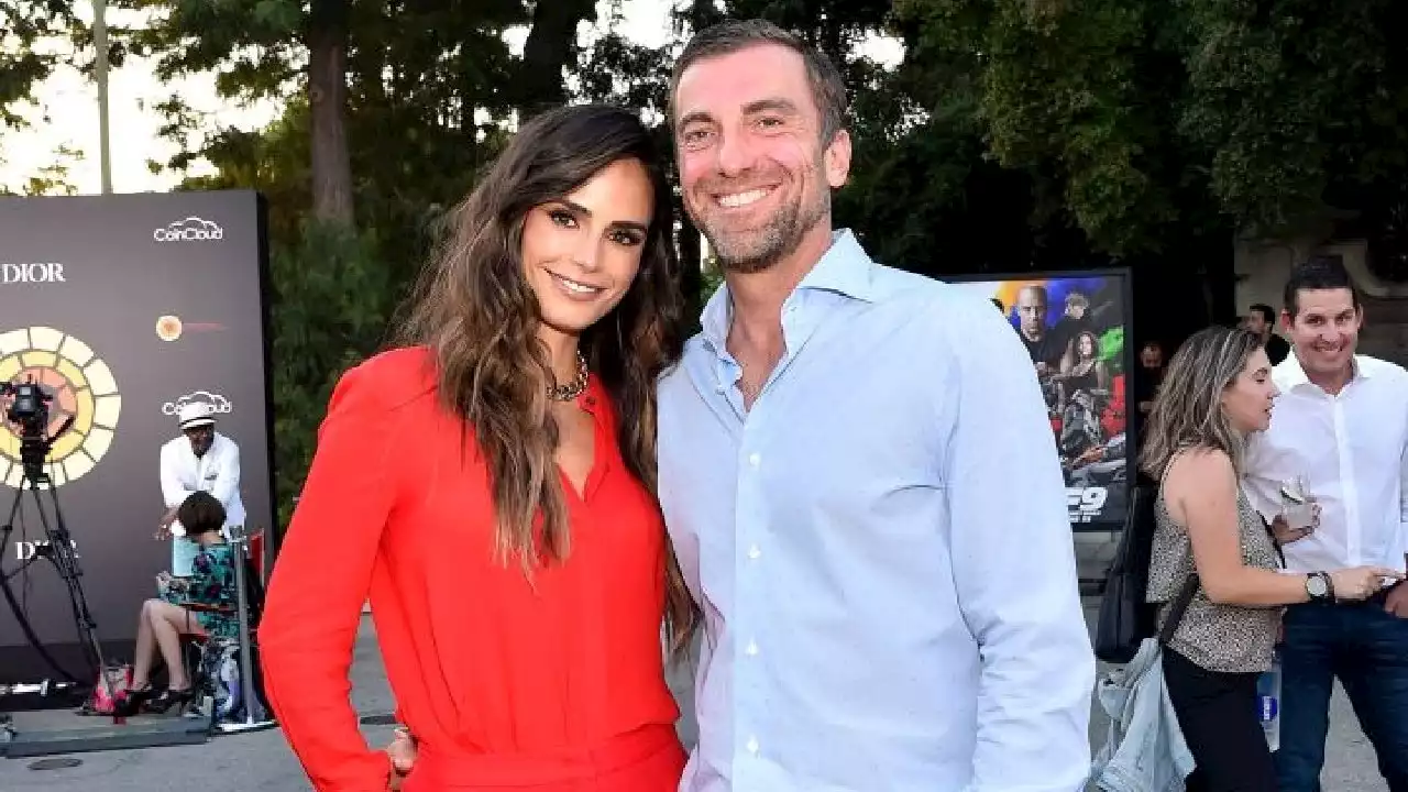 'Fast & Furious' Star Jordana Brewster Marries Mason Morfit