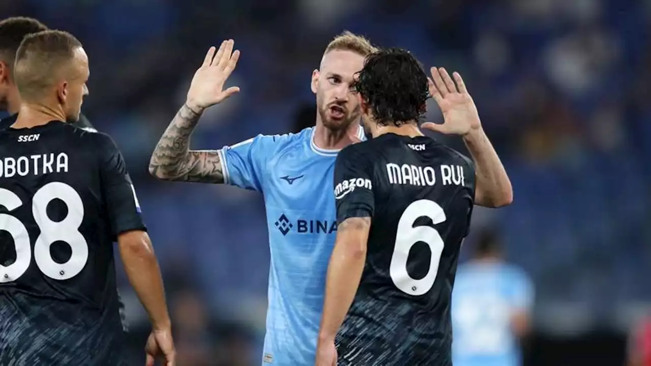 Lazio-Napoli, contatto Lazzari-Mario Rui: perché niente Var? C'è il rigore per la Fiorentina