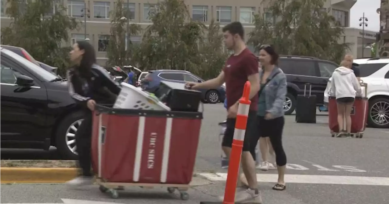 Demand still outstrips B.C. student housing supply amid move-in weekend - BC | Globalnews.ca