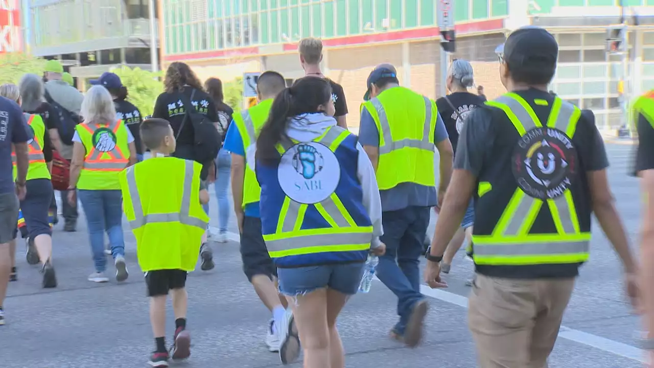 Winnipeg community organizations march to show unity, see safer streets - Winnipeg | Globalnews.ca