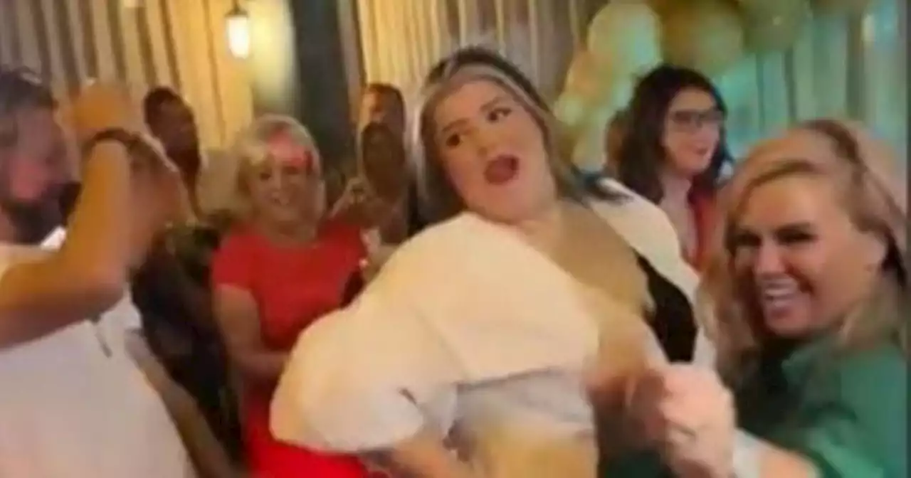Kerry Katona dances with Brian McFadden in Irish pub for first time in years
