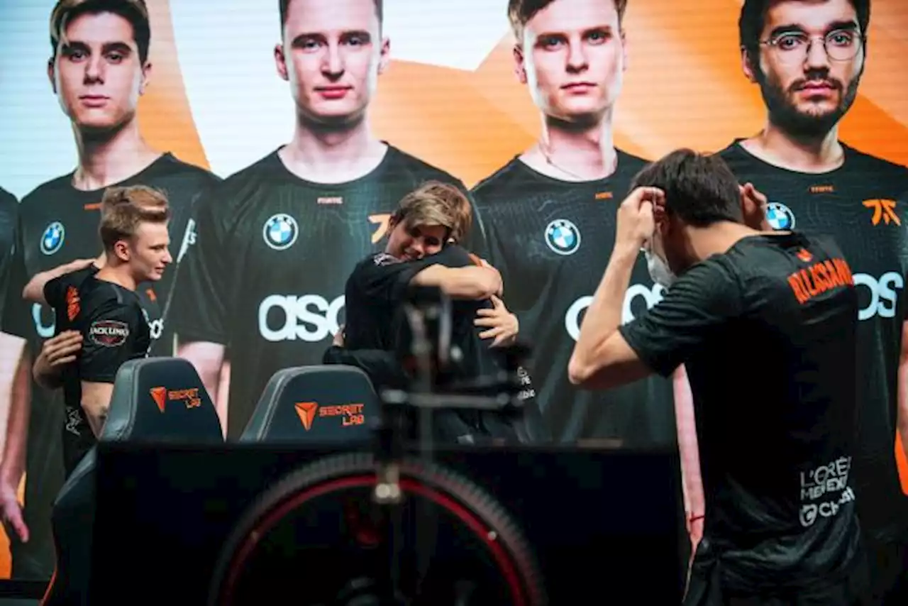 Esport - League of Legends : Fnatic rejoint Rogue en demi-finales