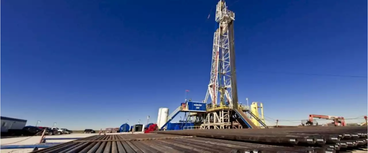 U.S. Rig Count Slips Amid Retreat In Crude Prices | OilPrice.com