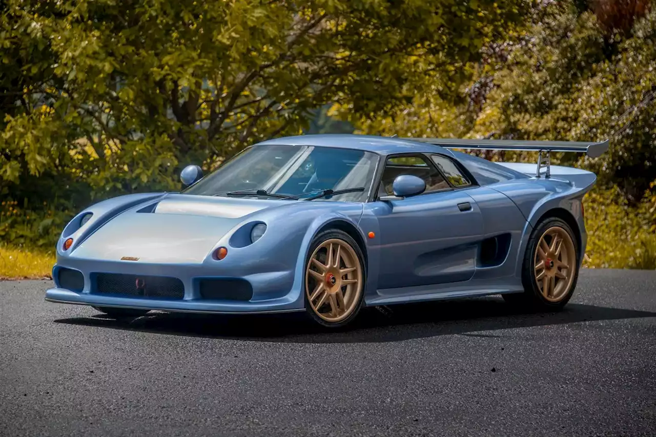 Noble M12 GTO-3 | Spotted