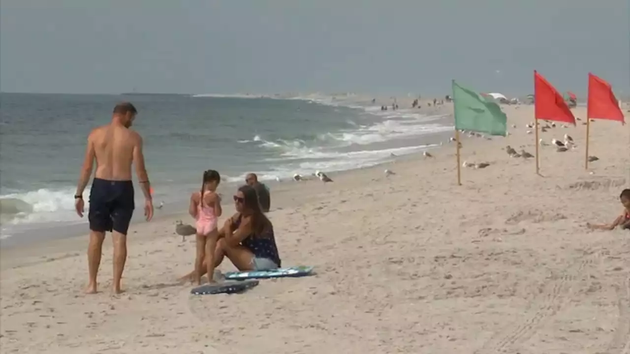 Beachgoers spend Labor Day soaking up sun on unofficial last day of summer