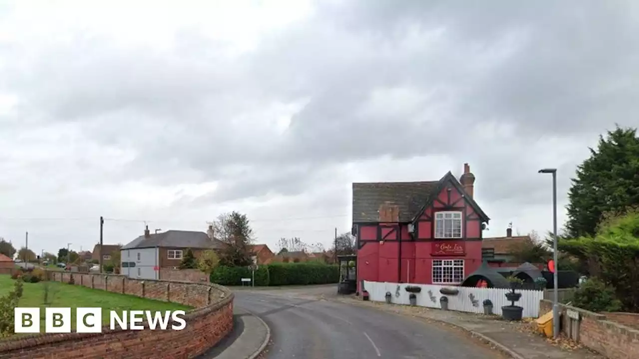 Sutton cum Lound: Plans to convert pub into houses rejected