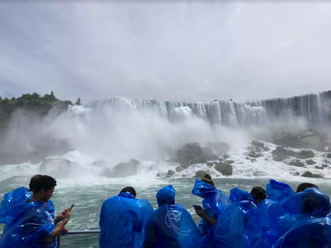 Our Niagara Falls, Maid of the Mist Electric Ferry Trip — End of Summer Family Tesla Model 3 Trip