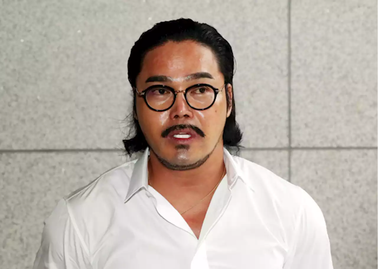 '文 부부 모욕' 보수 유튜버 안정권 구속…'도주 우려'
