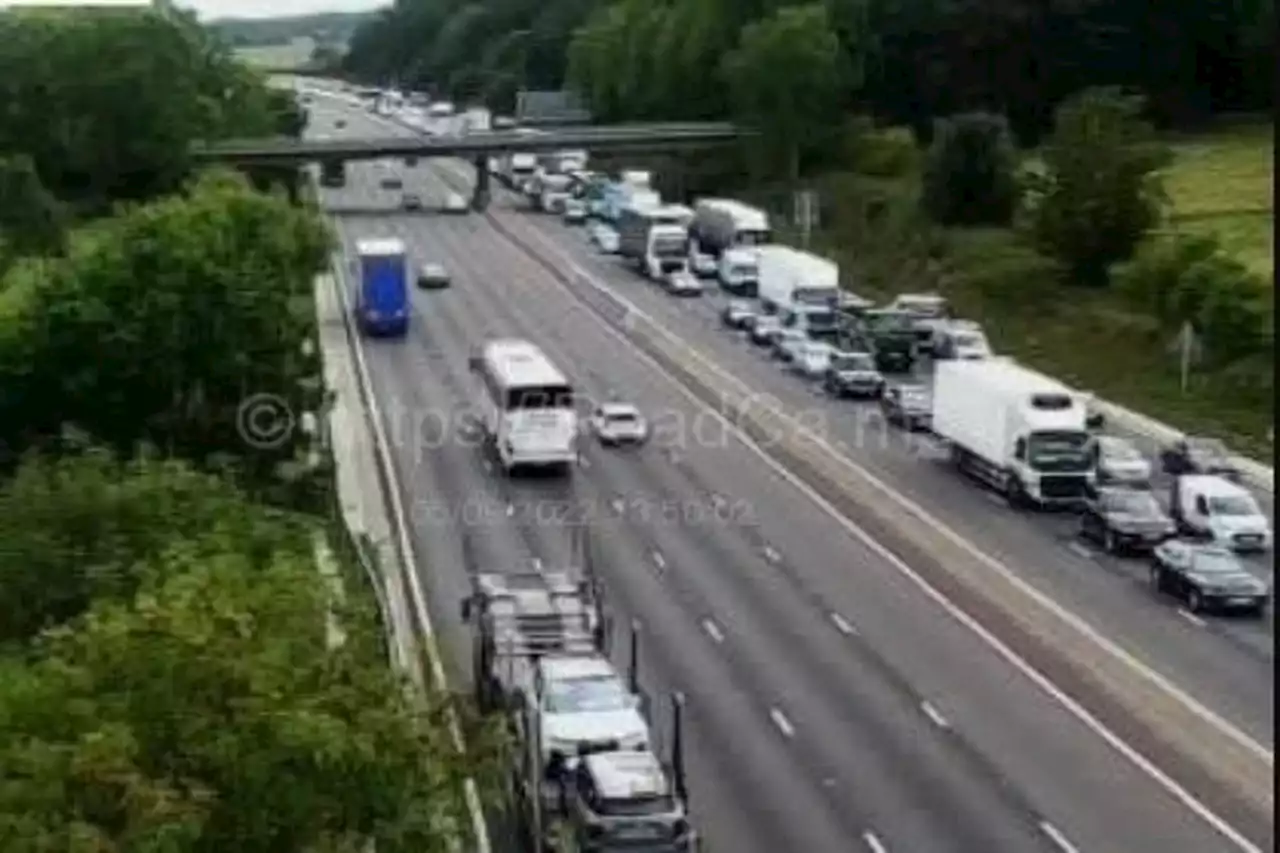 90 minute delays on M6 after crash closes motorway between junctions 15 and 16