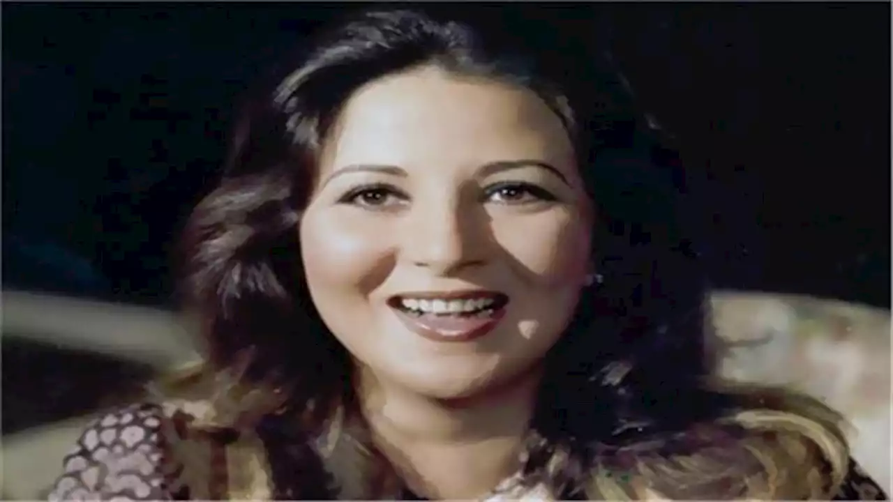 شاهد.. أحدث ظهور للنجمة بوسي