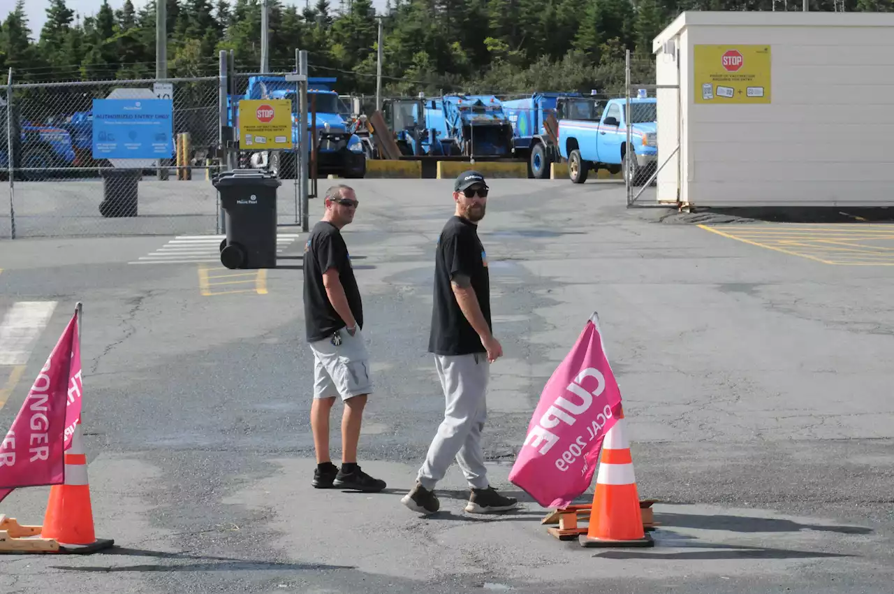 Mount Pearl resident says strike is costing city tens of thousands of dollars over