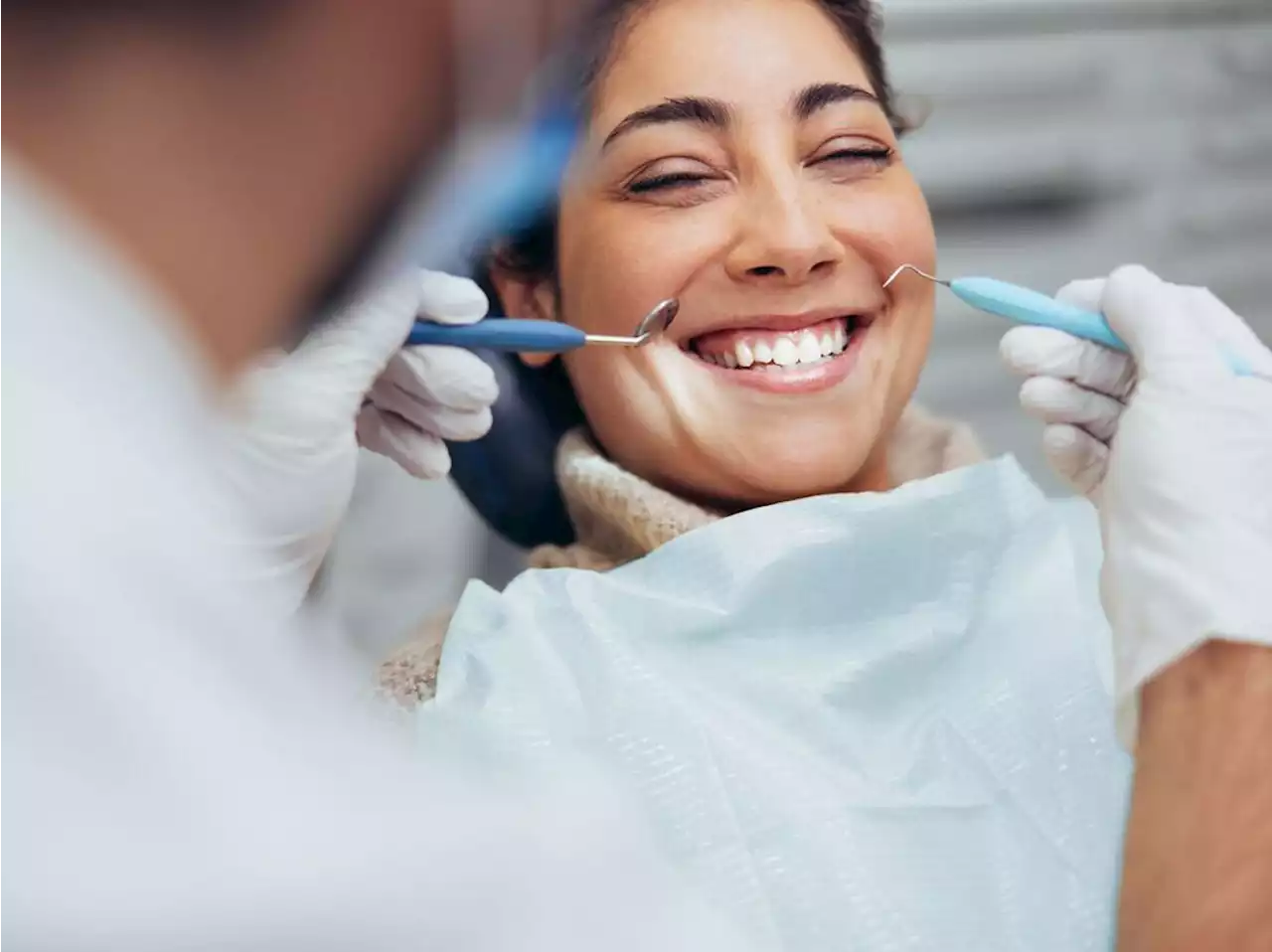 Dentisterie holistique : comment ça se pratique ? Quels bienfaits ?