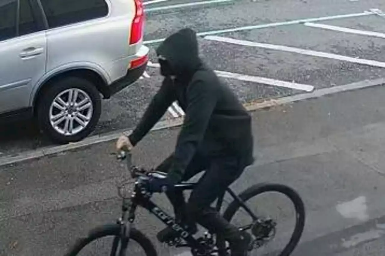 Police release CCTV image of man they want to speak to in connection with Yorkshire murder