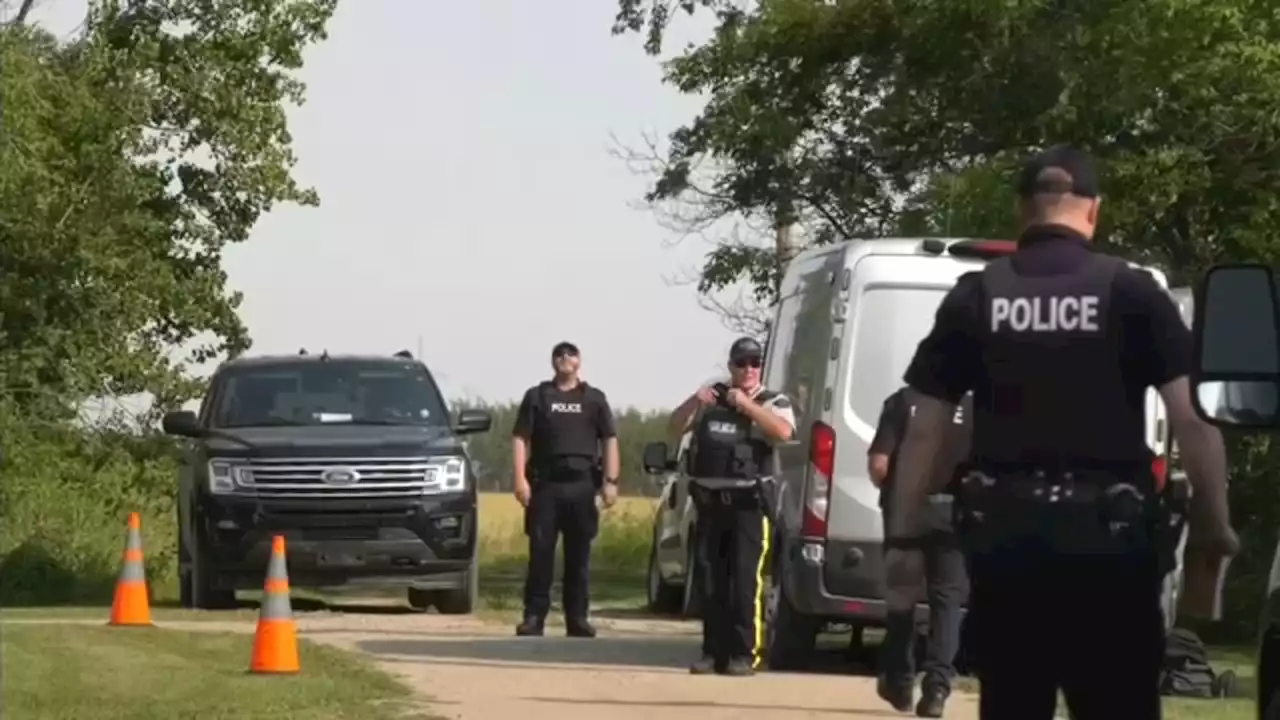 1 suspect in killing of 10 in Canada has been found dead, police say