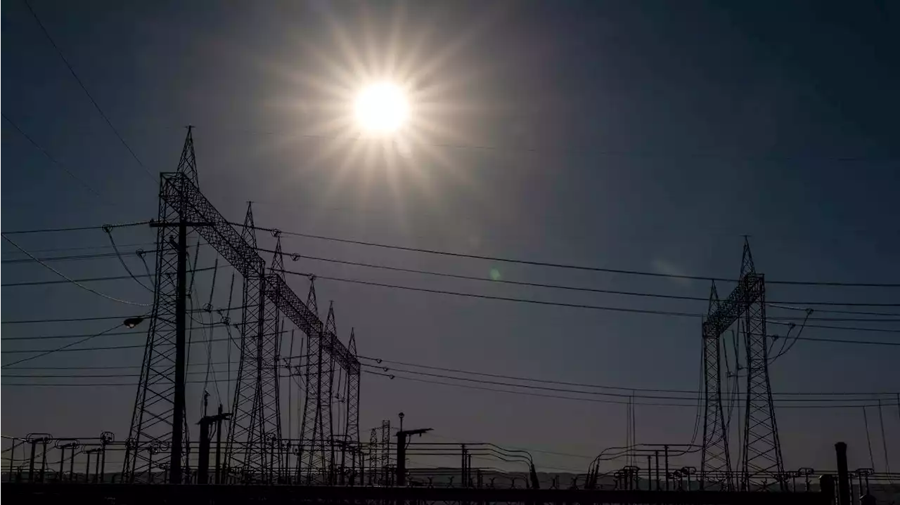 California power grid declares emergency amid record-breaking heat wave