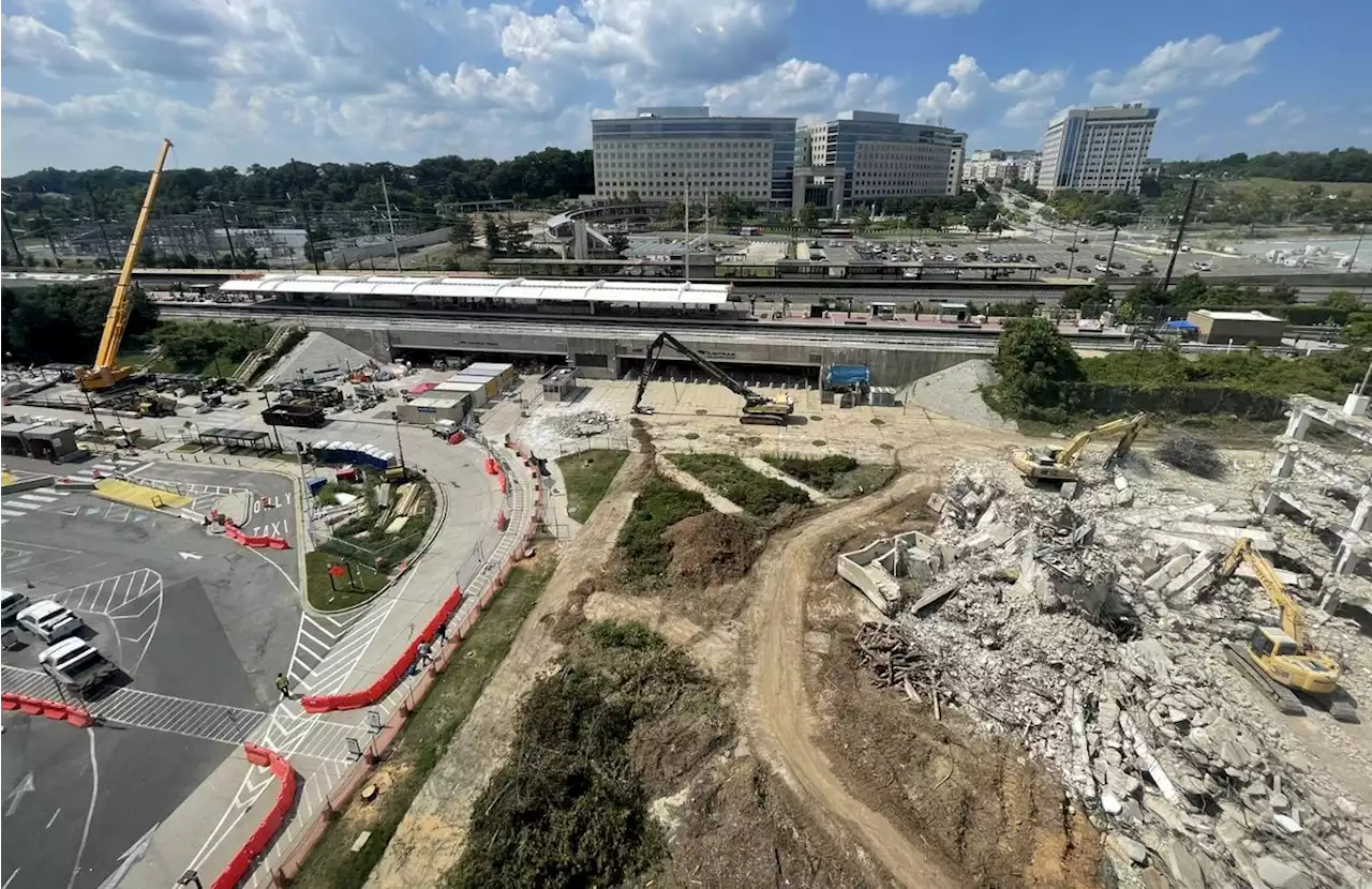 Five Orange Line Stations Reopen With Refreshed Platforms