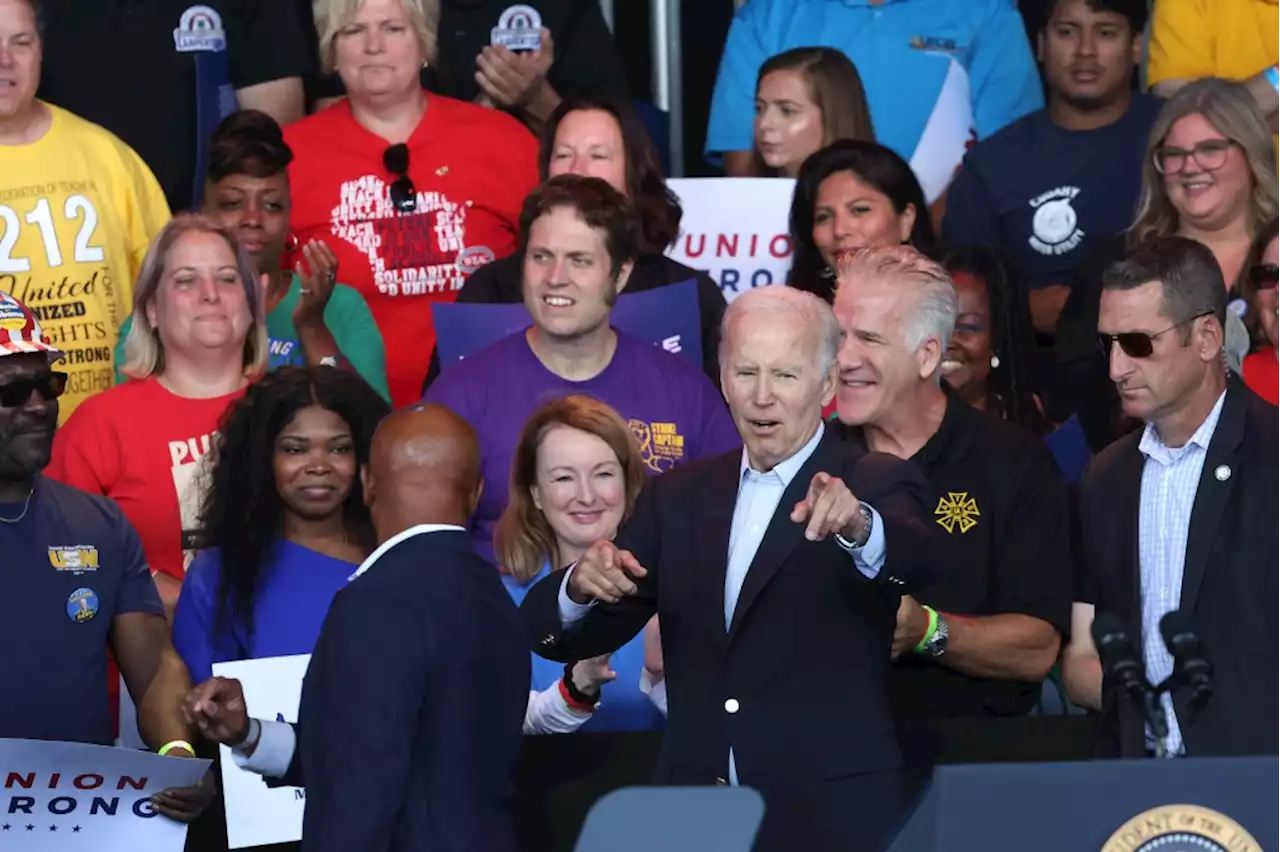 Joe Biden To Heckler During Rally: “Everybody’s Entitled To Be An Idiot”