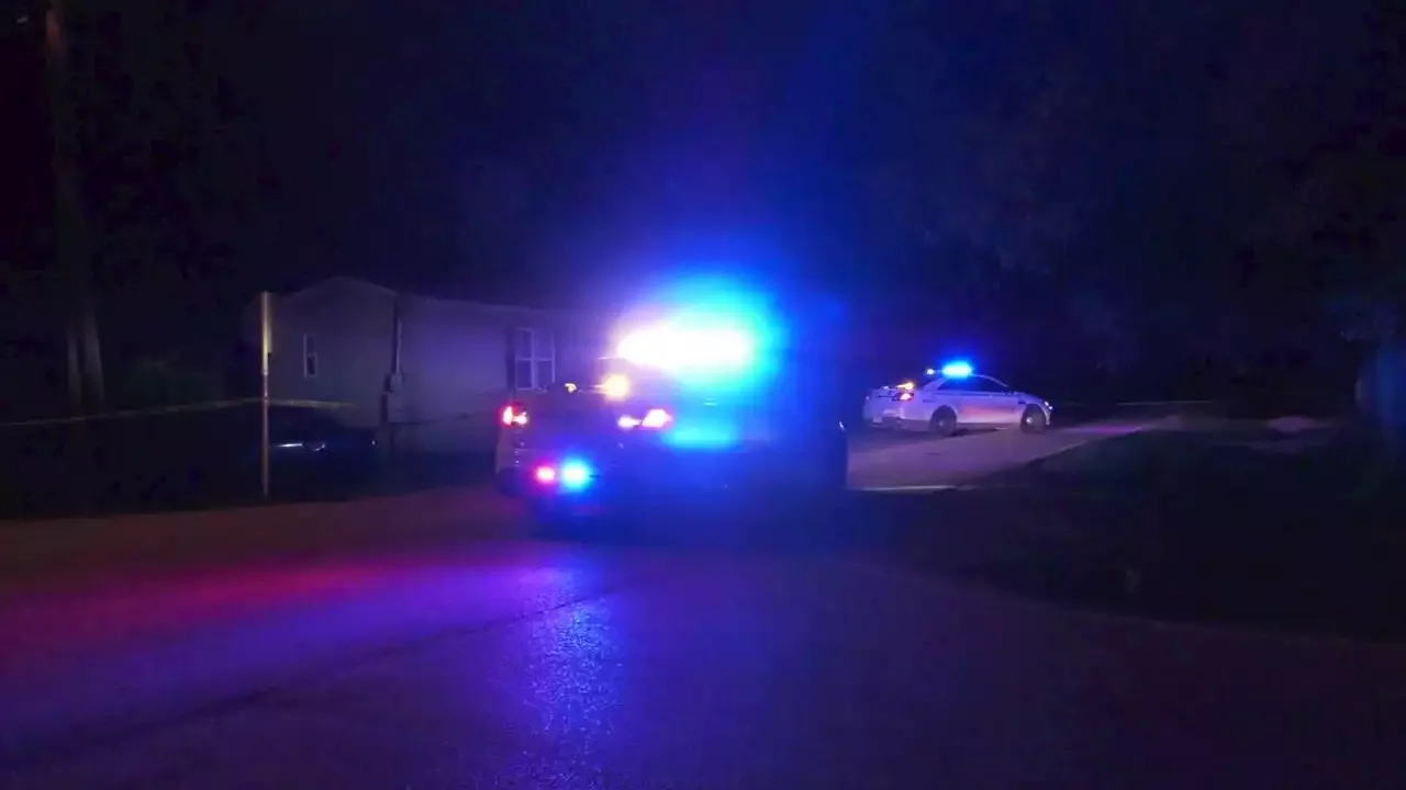 Argument Between Womans Boyfriend Ex Husband Ends In Shooting Hcso 9070