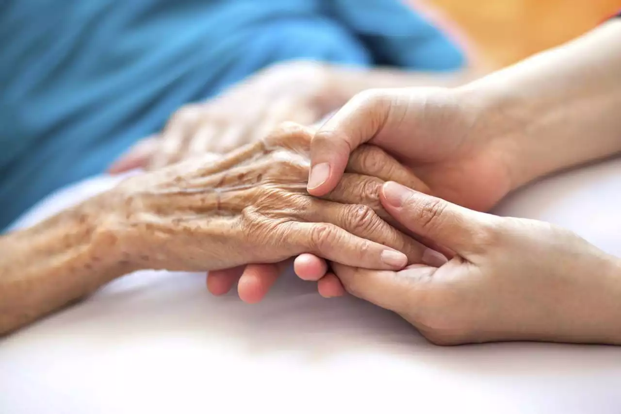 Nearly one million Canadians projected to have dementia by 2030, new report says