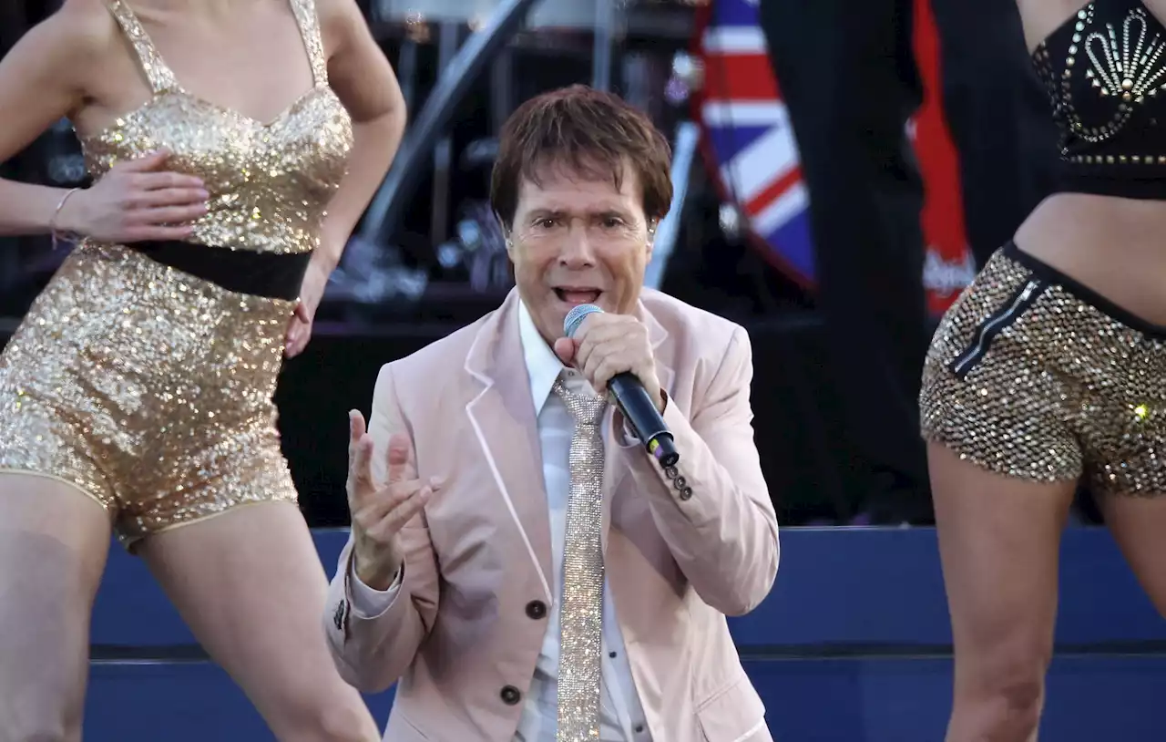 Sir Cliff releasing first Christmas album in almost 20 years