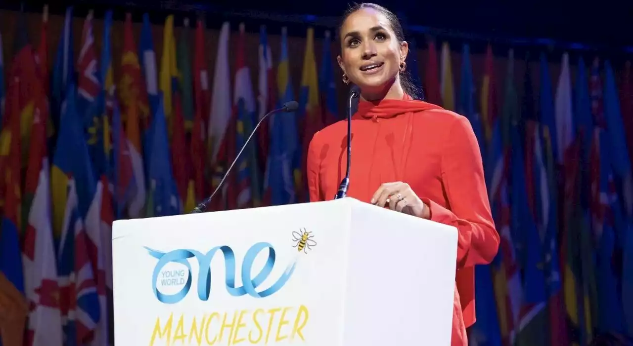 Meghan Markle, il primo discorso dopo due anni conquista il web: «È bello essere tornati»