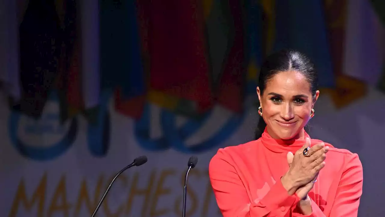 Meghan Markle Berpidato Perdana di Inggris Sejak Mundur dari Kerajaan, Dihujat Pendemo Sebagai Bangsawan Palsu