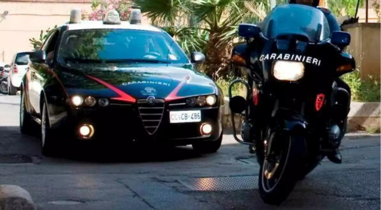 Mafia, blitz contro i favoreggiatori di Matteo Messina Denaro: 35 arresti