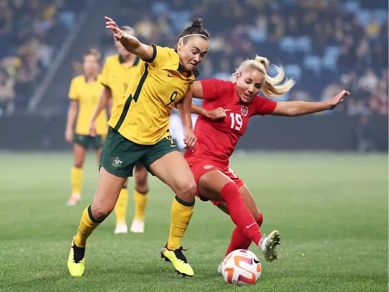 Leon scores twice as Canada rallies to beat Australia 2-1