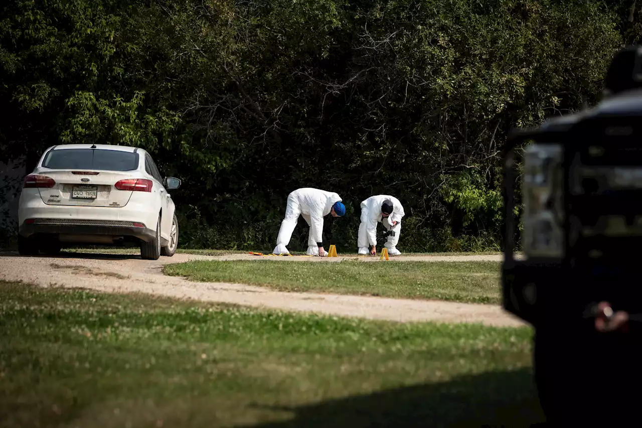 Canada Police Hunt Remaining Suspect in Stabbing Attacks