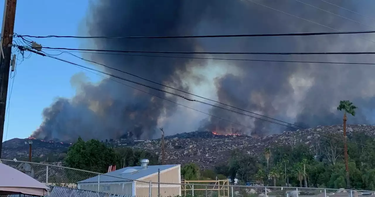 2 dead in Southern California wildfire