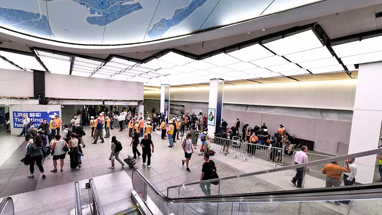 ‘Crummy Terminal' NYers Endured for 50 Years Gets Its Makeover. See Penn's New LIRR Concourse