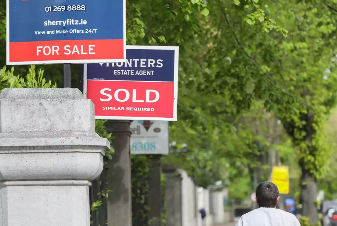 Property prices 'at similar levels to 2007 peak' - BPFI | Newstalk