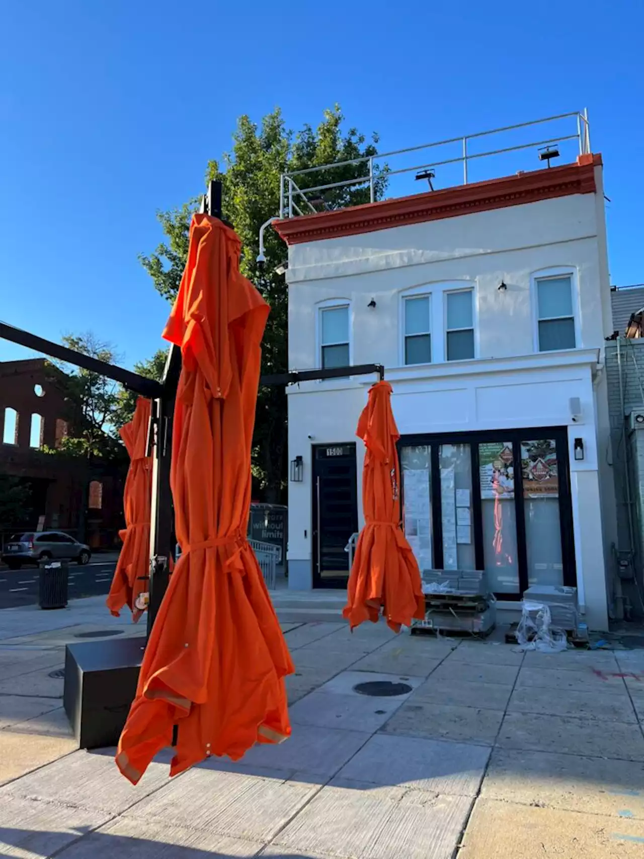 'New sign of life at the DC Capitol Square Bar & Grill'