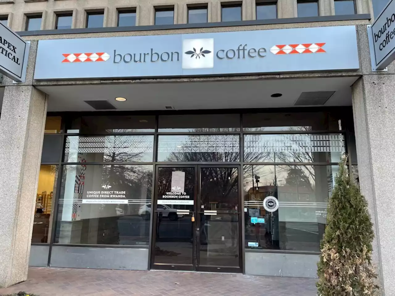 SakuSaku Flakerie 'coming soon' to 4200 Wisconsin Ave, NW - The old Bourbon coffee space?!