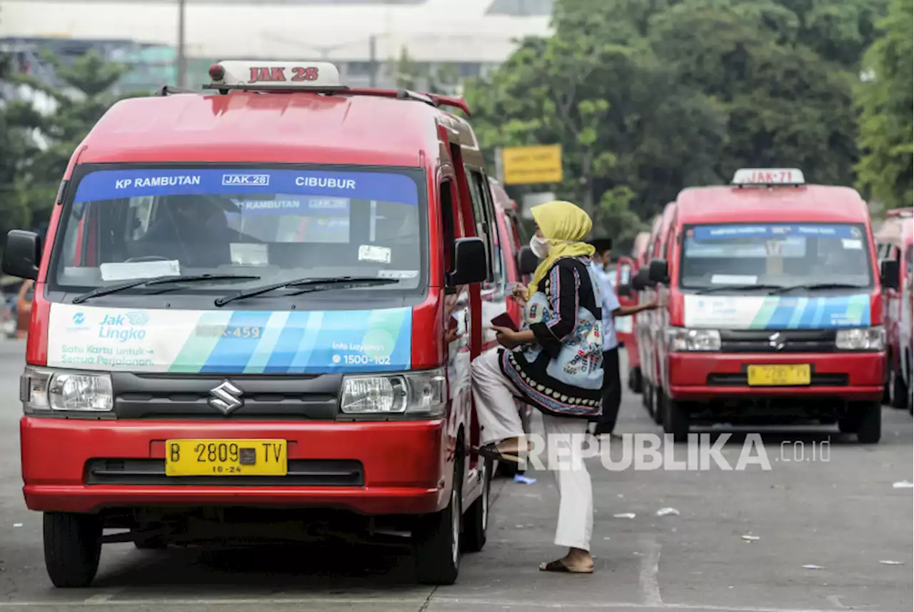 MTI: Kenaikan Harga BBM Momentum Benahi Angkutan Umum |Republika Online