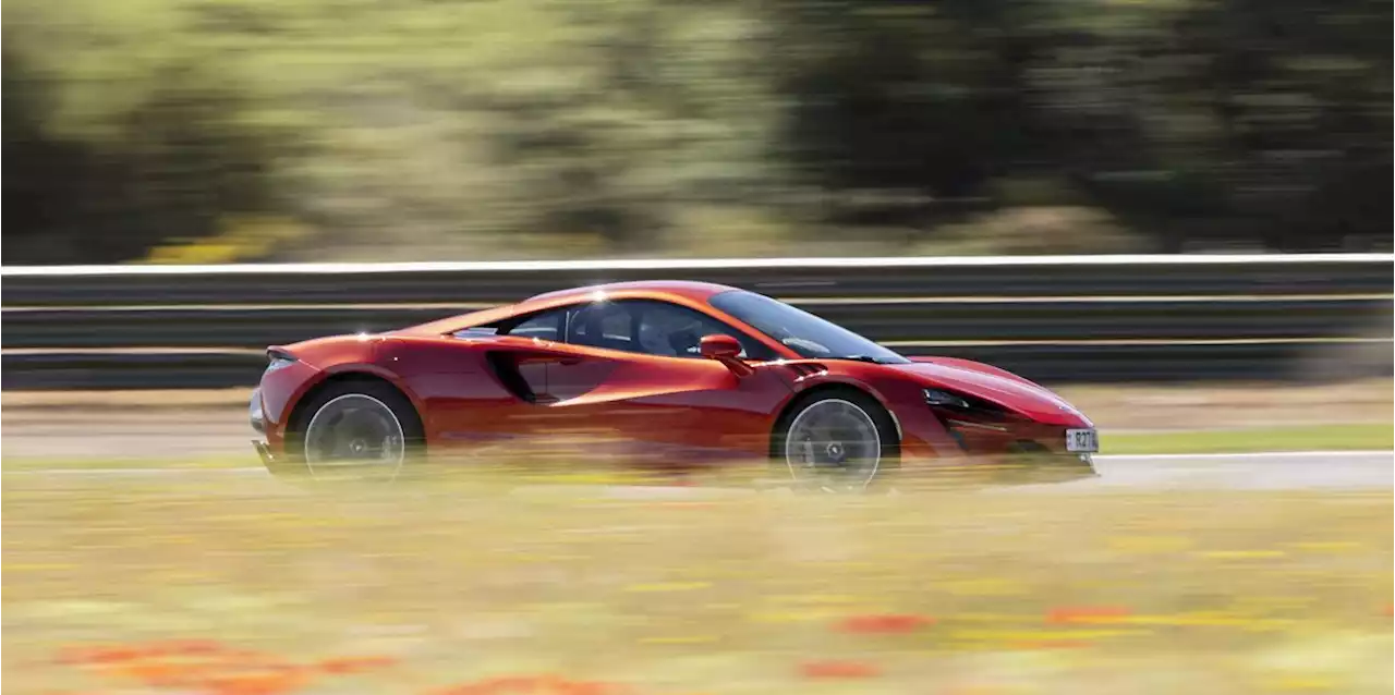 The McLaren Artura Meets Spectacular Expectations