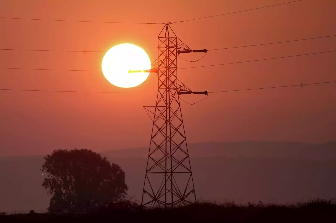 California could face rolling blackouts amid scorching heat wave