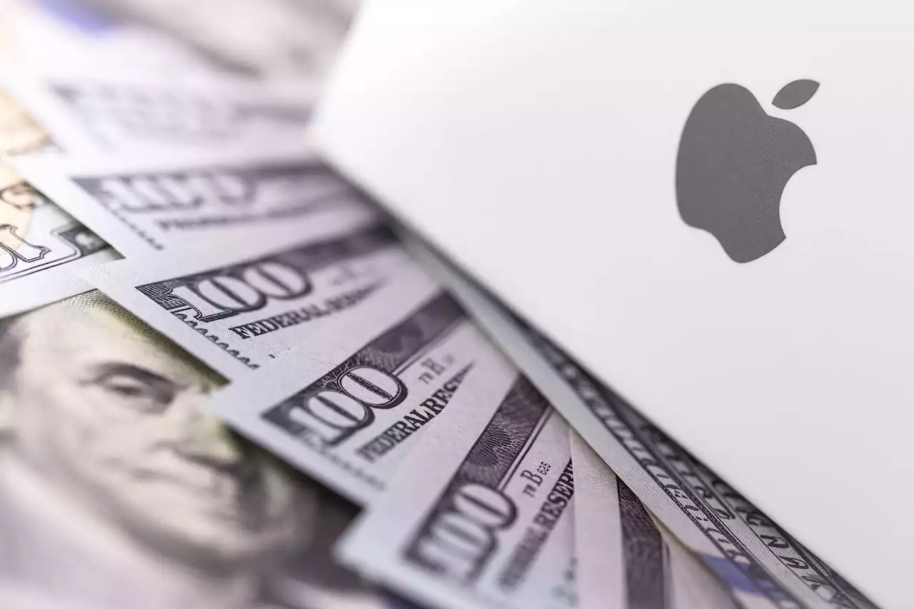 Apple privacy changes propel ad revenue