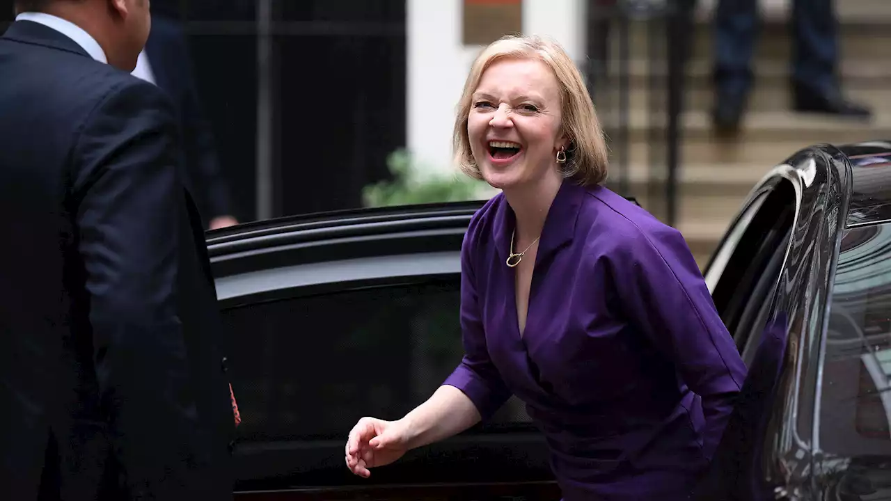 Liz Truss will FREEZE energy bills for homes & firms in 1st major act as PM